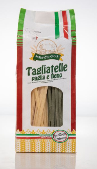 Tagliatelle "słoma i siano"