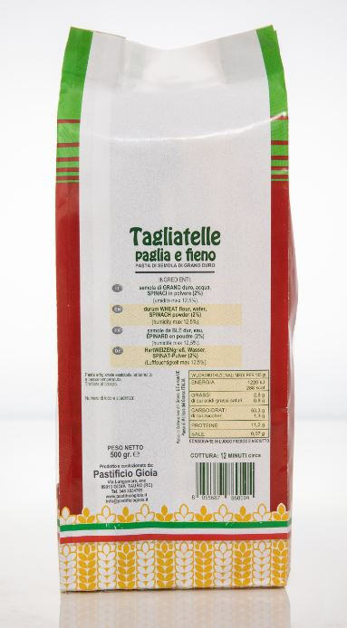 Tagliatelle "słoma i siano" Tagliatelle "słoma i siano"