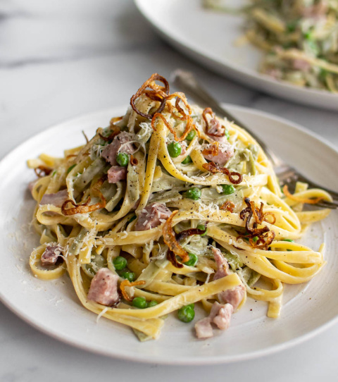 Tagliatelle "słoma i siano" Tagliatelle "słoma i siano"